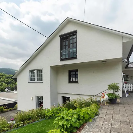 Schwalbennest * Lennestadt