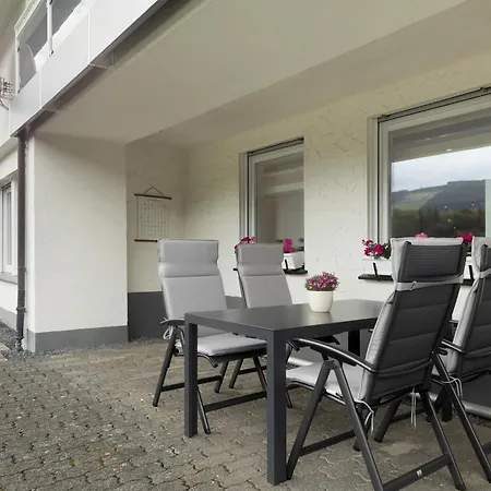 Schwalbennest Lägenhet Lennestadt