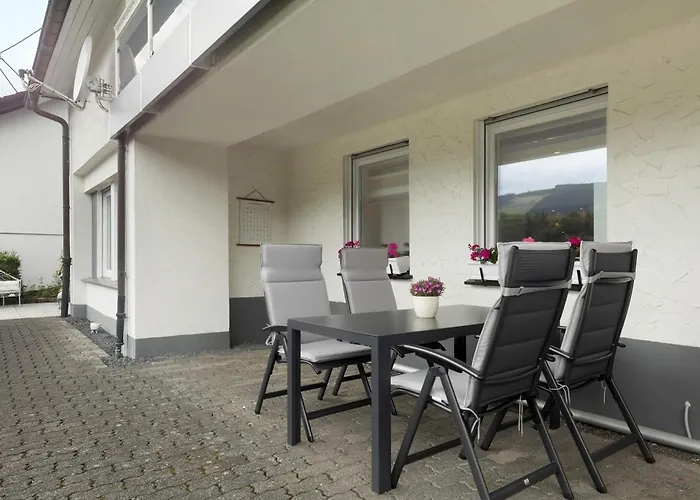 Schwalbennest Lägenhet Lennestadt